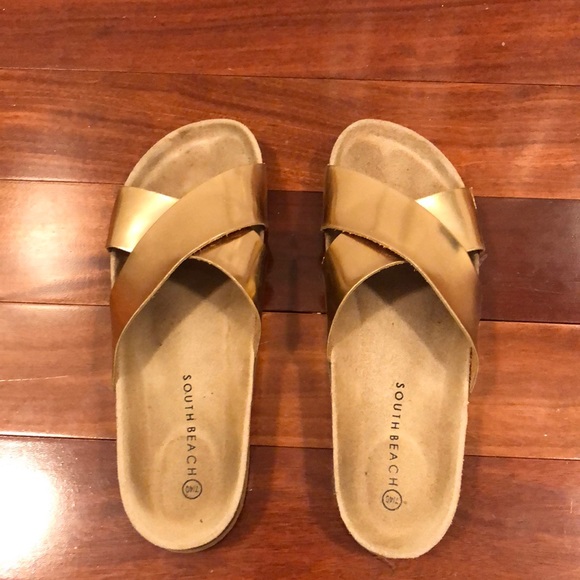 ASOS brand South Beach rose gold sandals - Picture 3 of 7